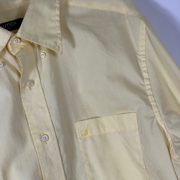 NAUTICA Men's Slim Fit Button Down Shirt - Picture 6 of 7